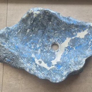 La Roca concrete sink